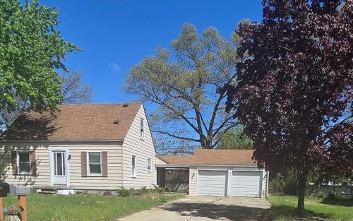 34802 Pardo St, Westland, MI, 48185-3520 | Card Image