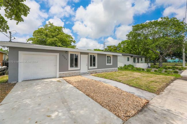 5207 Fletcher St, Home with 0 bedrooms, 0 bathrooms and 4 parking in Hollywood FL | Image 5