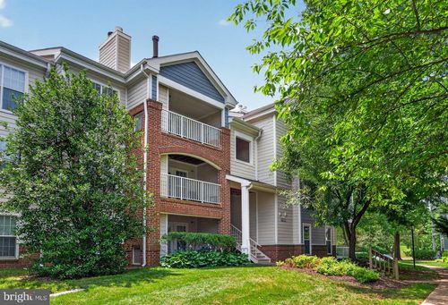 302-21029 Timber Ridge Ter, ASHBURN, VA, 20147-7774 | Card Image