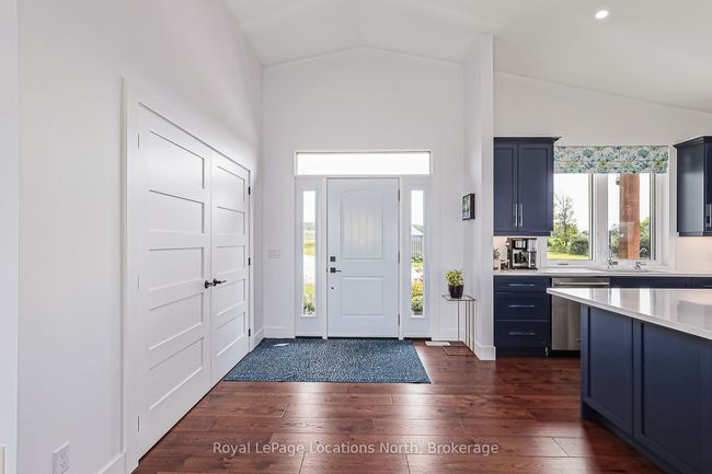 638508 St.Vincent Sydenham Tline, House other with 3 bedrooms, 3 bathrooms and 6 parking in Owen Sound ON | Image 8