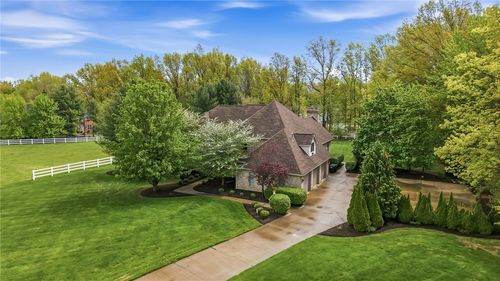 4506 Whippoorwill Dr, Hermitage, PA, 16148-3256 | Card Image