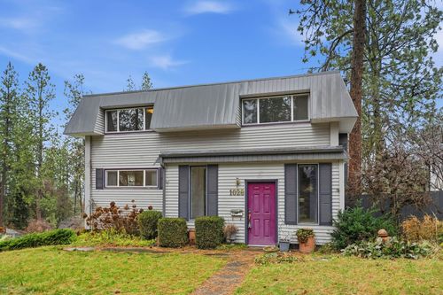 1028 W 17th Ave, Spokane, WA, 99203-1107 | Card Image