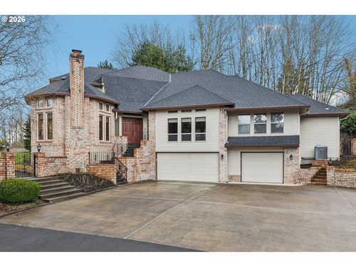 32303 Nw 18th Ave, Ridgefield, WA, 98642-9174 | Card Image