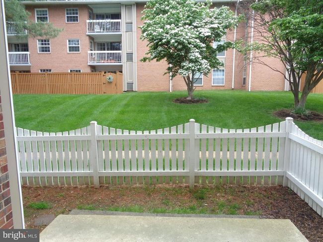 APT-104 - 1954 Kennedy Dr, Condo with 2 bedrooms, 1 bathrooms and null parking in MCLEAN VA | Image 36