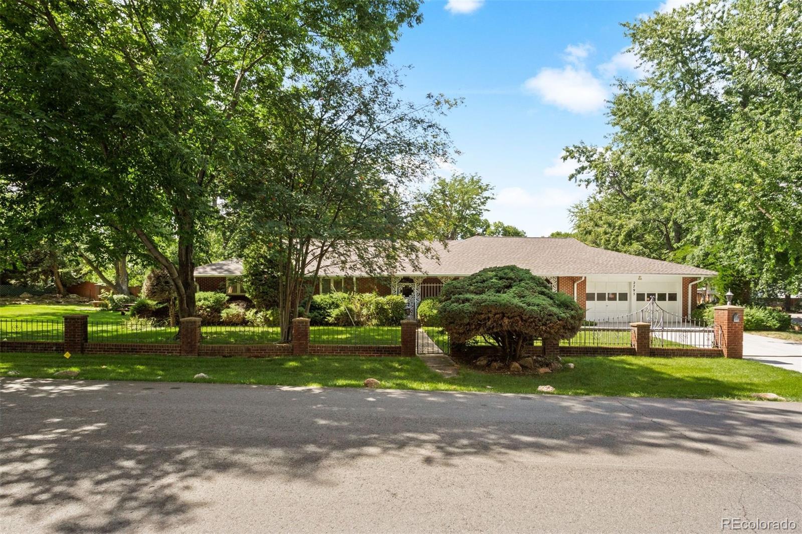 Crabapple Rd, Golden, CO 80401