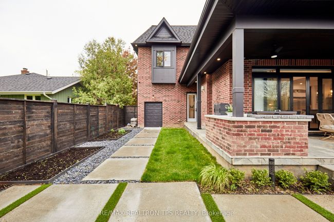 35 Heber Down Cres, House other with 5 bedrooms, 5 bathrooms and 6 parking in Whitby ON | Image 48