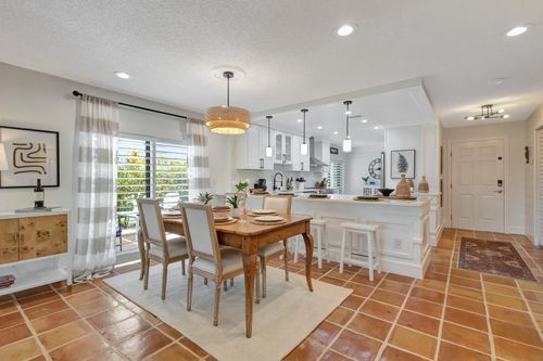 c-27 Westgate Ln, Boynton Beach, FL, 33436-6385 | Card Image