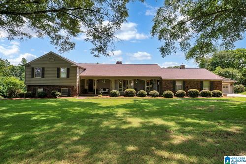 5 Greenbrier Ln, ONEONTA, AL, 35121-1305 | Card Image