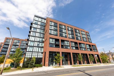 624 - 2300 St Clair Ave W, Condo with 2 bedrooms, 2 bathrooms and 1 parking in Toronto ON | Image 1