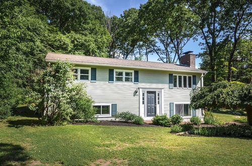 280 Randall Rd, Berlin, MA, 01503-1007 | Card Image