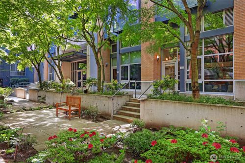 114-530 Broadway E, Seattle, WA, 98102-5098 | Card Image