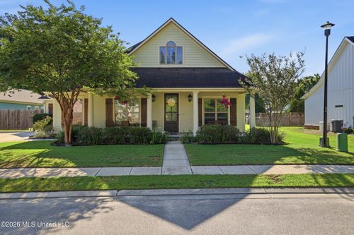 118 Heron Park Place, Ocean Springs, MS, 39564 | Card Image