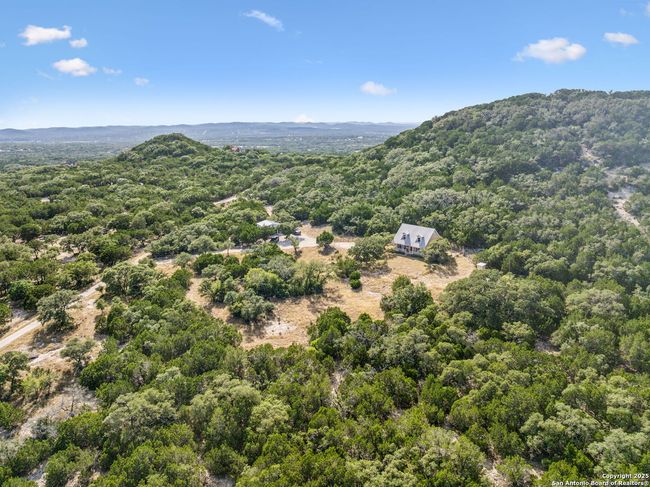 5014 Bump Gate Rd, House other with 3 bedrooms, 2 bathrooms and null parking in Pipe Creek TX | Image 51