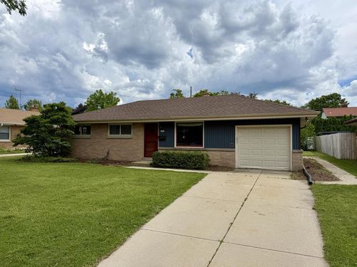 3859 E Whittaker Avenue, Cudahy, WI, 53110 | Card Image