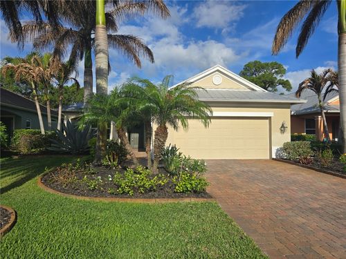 239 11th Sq, Vero Beach, FL, 32962-3442 | Card Image