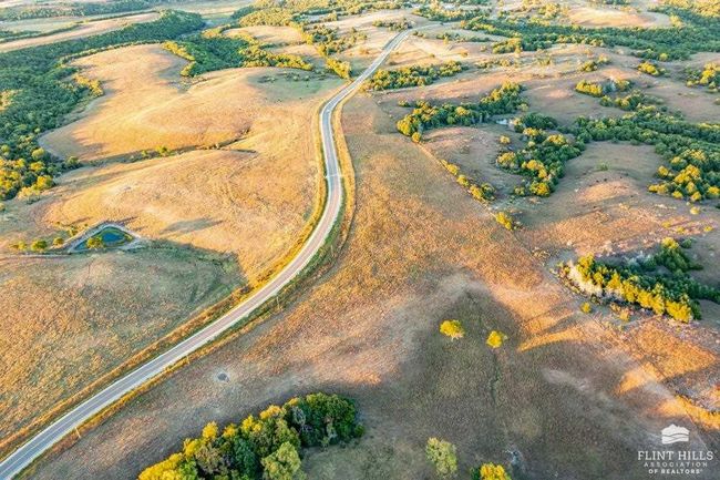 00000 Hi View Dr, Home with 0 bedrooms, 0 bathrooms and null parking in Manhattan KS | Image 4