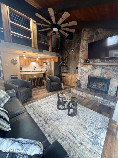 apt-834-1081 Cove Rd, Sevierville, TN, 37876-9299 | Card Image