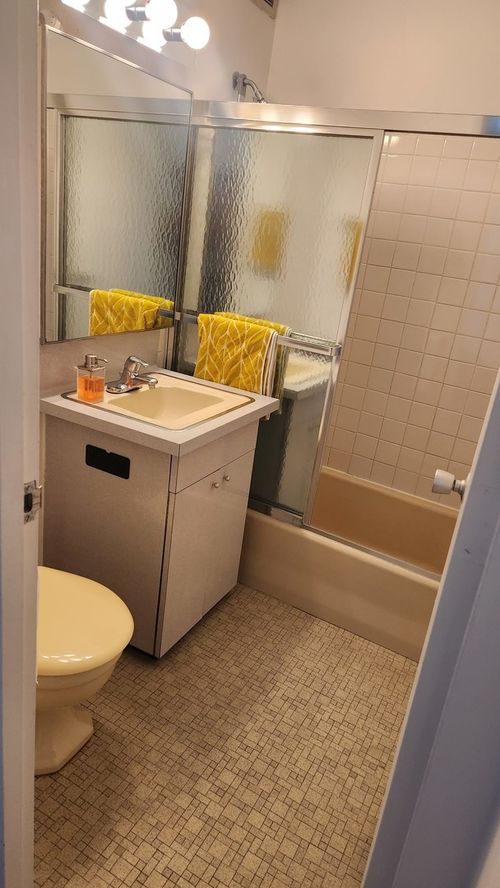 apt-2719-340 W Diversey Pkwy, Chicago, IL, 60657-6245 | Card Image