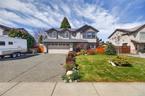 1155 Hornby Pl, Courtenay, BC, V9N8X4 | Card Image