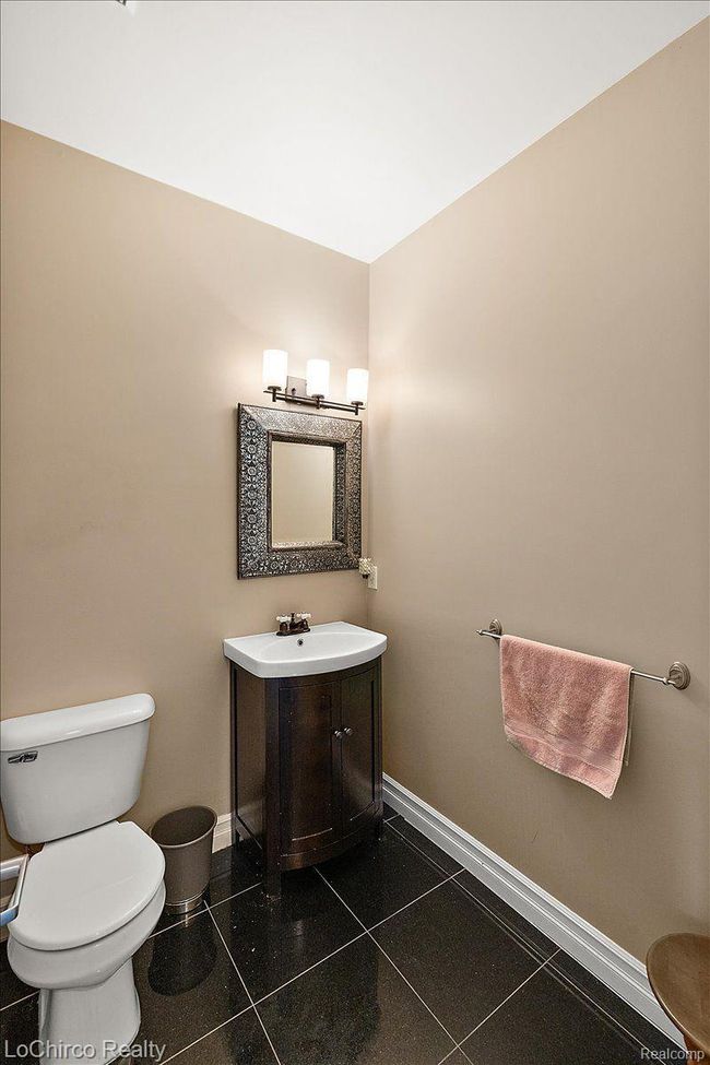 924 Knob Creek Dr, House other with 4 bedrooms, 4 bathrooms and null parking in Oakland Twp MI | Image 16