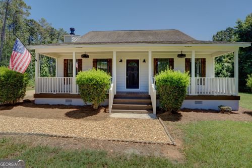 135 Pennington Rd Nw, Milledgeville, GA, 31061-8404 | Card Image