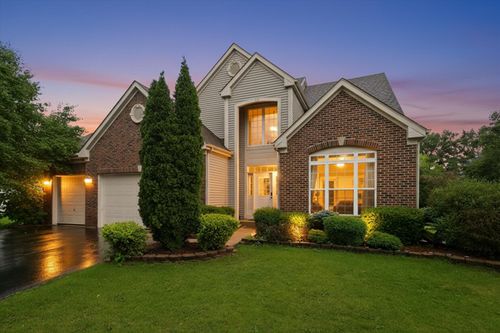 1571 Woodland Ln, Bolingbrook, IL, 60490-3273 | Card Image