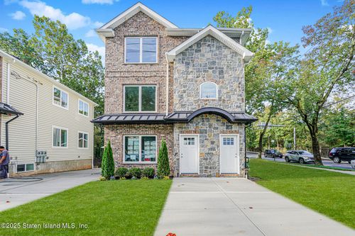 670 Arden Ave, Staten Island, NY, 10312-3350 | Card Image