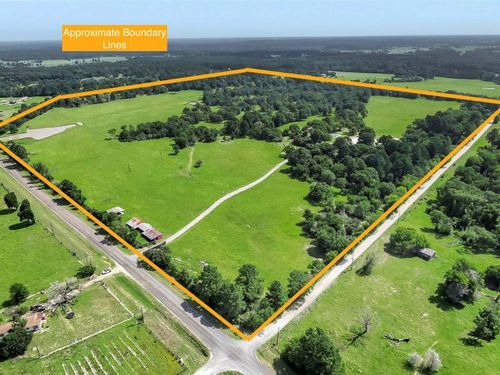 15184 Fm 2620 Rd, Bedias, TX, 77831-3910 | Card Image