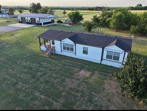 1945 County Street 2840, Amber, OK, 73004-5532 | Card Image