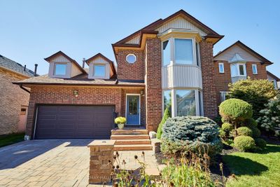 1538 Huntsmill Dr, House other with 4 bedrooms, 3 bathrooms and 5 parking in Pickering ON | Image 1