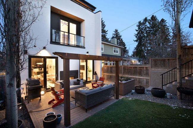 3925 15 A Street Sw, Home with 4 bedrooms, 3 bathrooms and 2 parking in Calgary AB | Image 41