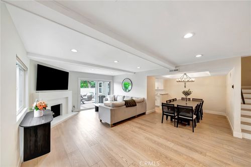 30480 Passageway Pl, Agoura Hills, CA, 91301 | Card Image