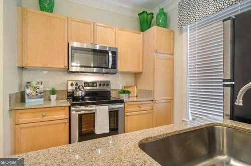 525-100 Ladson Ct, Decatur, GA, 30033-5394 | Card Image
