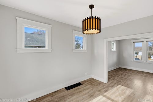 1953 Brighton St, Highland Park, MI, 48203-2565 | Card Image