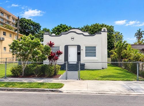 2744 Sw 16th Ter, Miami, FL, 33145-1954 | Card Image