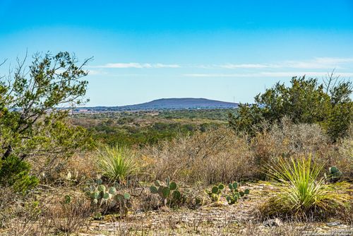 113 County Road 429b, Uvalde, TX, 78801-7360 | Card Image