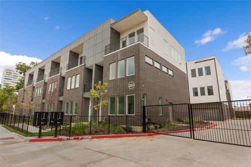 101-3915 N Hall St, Dallas, TX, 75219-3605 | Card Image