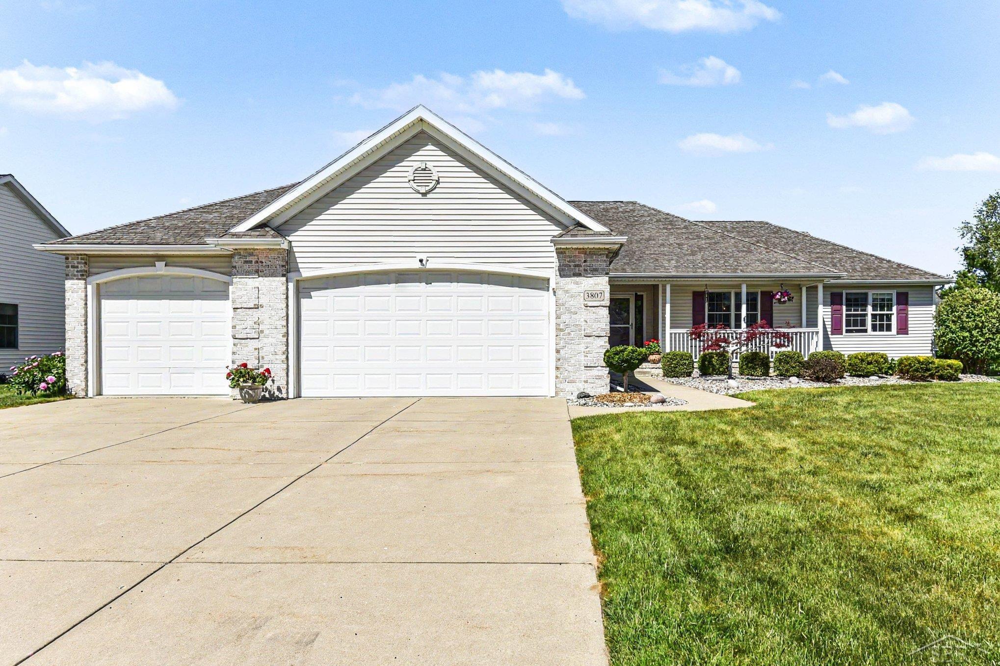 Residential in Saginaw Charter Township 2