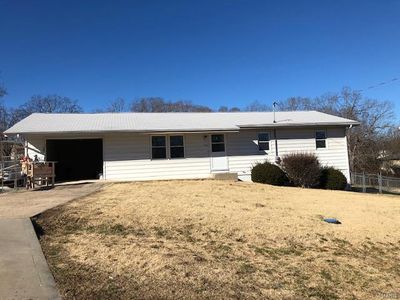 View of front of home with a front yard | Image 1