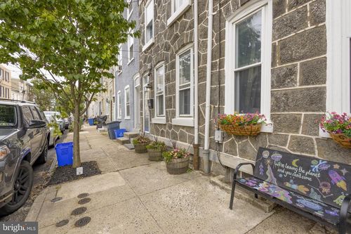 3824 Sharp St, PHILADELPHIA, PA, 19127-1816 | Card Image