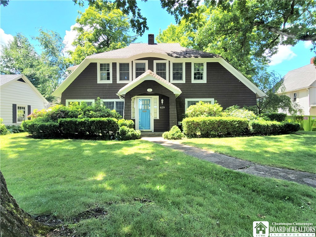 Winsor St, Jamestown, NY 14701