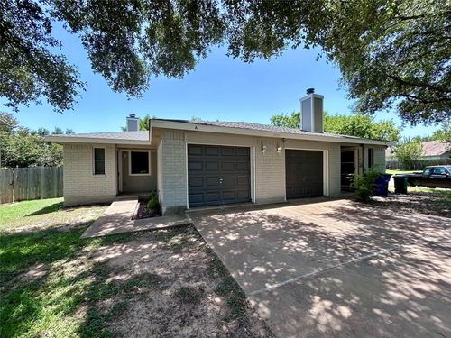 a-3007 Kestrel Dr, Austin, TX, 78745-7566 | Card Image