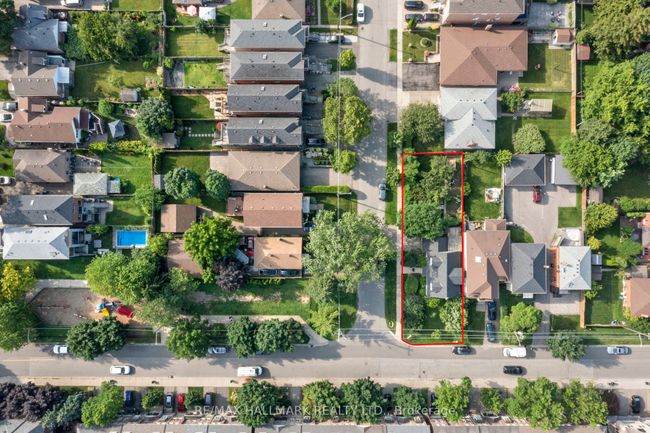 1 Winslow St, House other with 3 bedrooms, 3 bathrooms and 2 parking in Etobicoke ON | Image 36