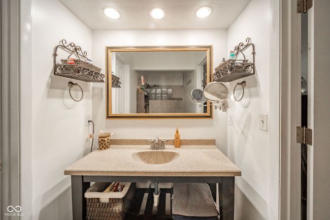 bathroom featuring vanity | Image 19