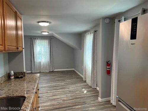 51136 Taylor St, New Baltimore, MI, 48047-2449 | Card Image