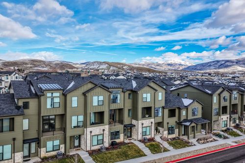 5081 W Snow Canyon Rd, Mountain Green, UT, 84050-6000 | Card Image