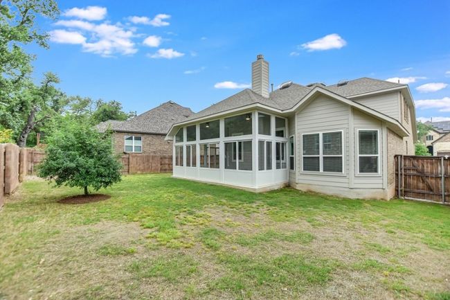7105 Windthorst Cv, House other with 4 bedrooms, 3 bathrooms and 4 parking in Austin TX | Image 20