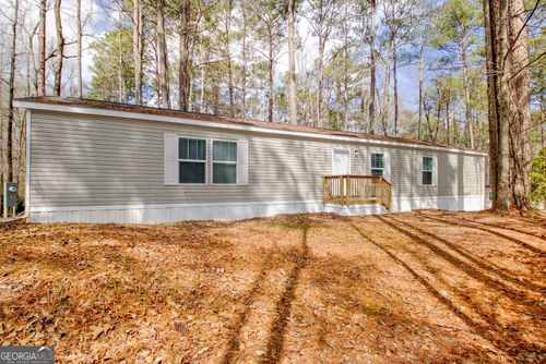 83 Fernwood Dr, Fayetteville, GA, 30214-3913 | Card Image