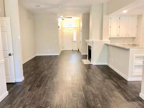 8008 Nairn Dr, Austin, TX, 78749-3787 | Card Image