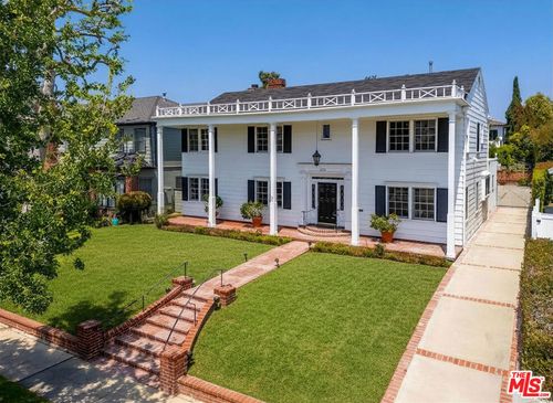 2718 Motor Avenue, Los Angeles, CA, 90064 | Card Image